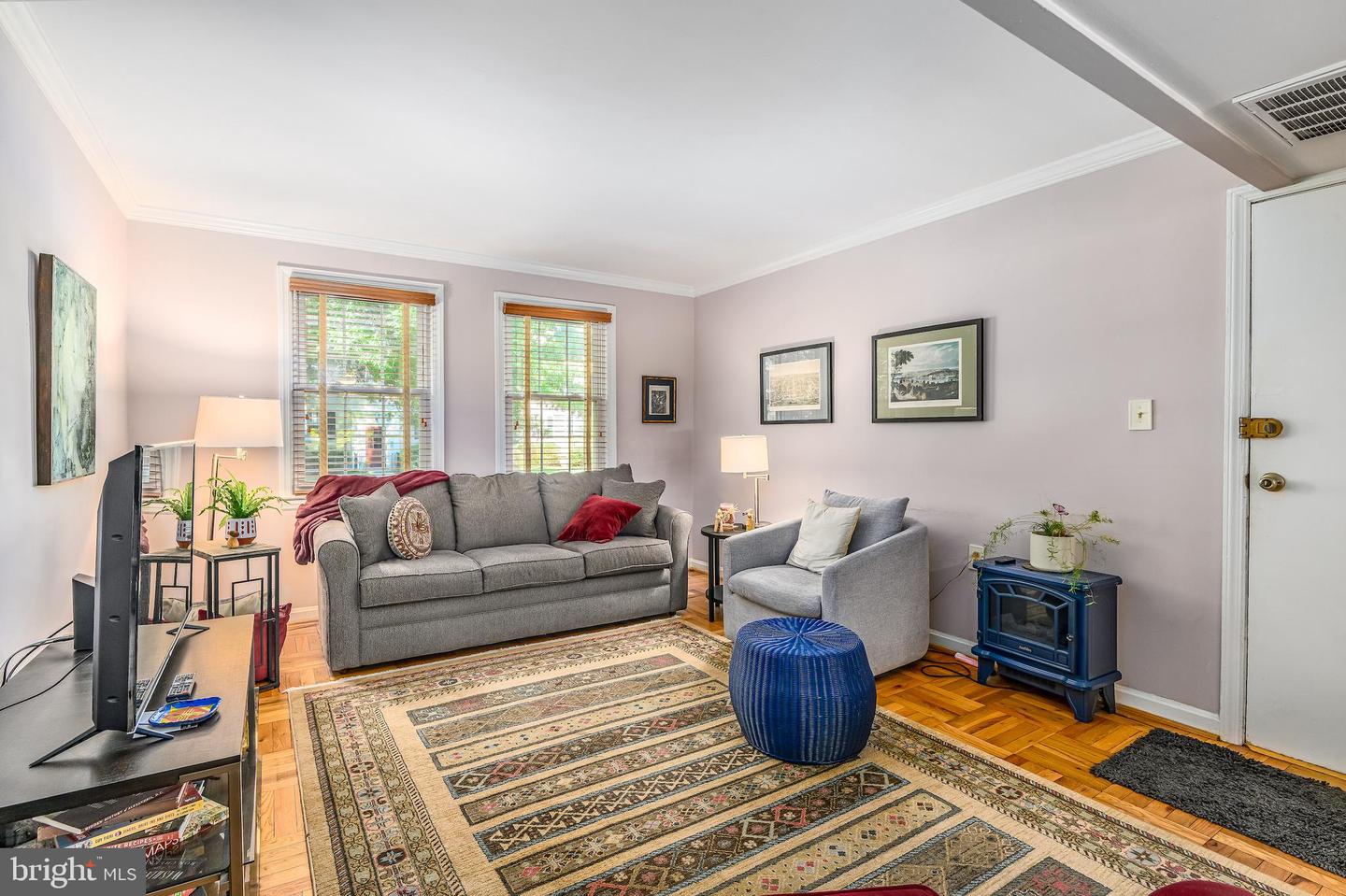 6509 POTOMAC AVE #A2, ALEXANDRIA, Virginia 22307, 1 Bedroom Bedrooms, ,1 BathroomBathrooms,Residential,For sale,6509 POTOMAC AVE #A2,VAFX2272880 MLS # VAFX2272880 6509 POTOMAC AVE #A2, ALEXANDRIA, Virginia 22307, 1 Bedroom Bedrooms, ,1 BathroomBathrooms,Residential,For sale,6509 POTOMAC AVE #A2,VAFX2272880 MLS # VAFX2272880