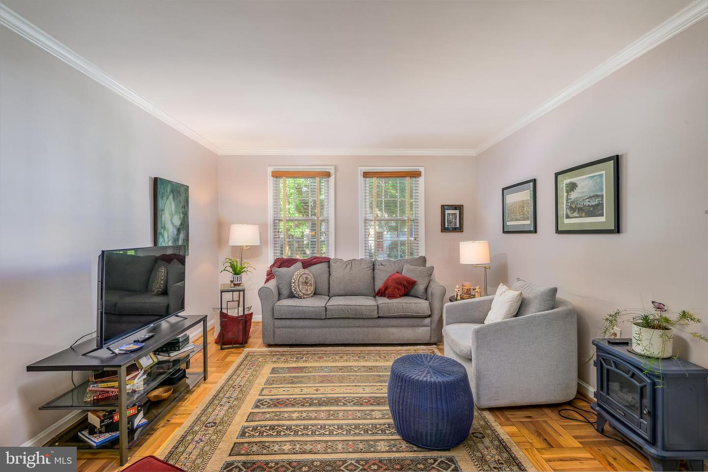 6509 POTOMAC AVE #A2, ALEXANDRIA, Virginia 22307, 1 Bedroom Bedrooms, ,1 BathroomBathrooms,Residential,For sale,6509 POTOMAC AVE #A2,VAFX2272880 MLS # VAFX2272880 6509 POTOMAC AVE #A2, ALEXANDRIA, Virginia 22307, 1 Bedroom Bedrooms, ,1 BathroomBathrooms,Residential,For sale,6509 POTOMAC AVE #A2,VAFX2272880 MLS # VAFX2272880