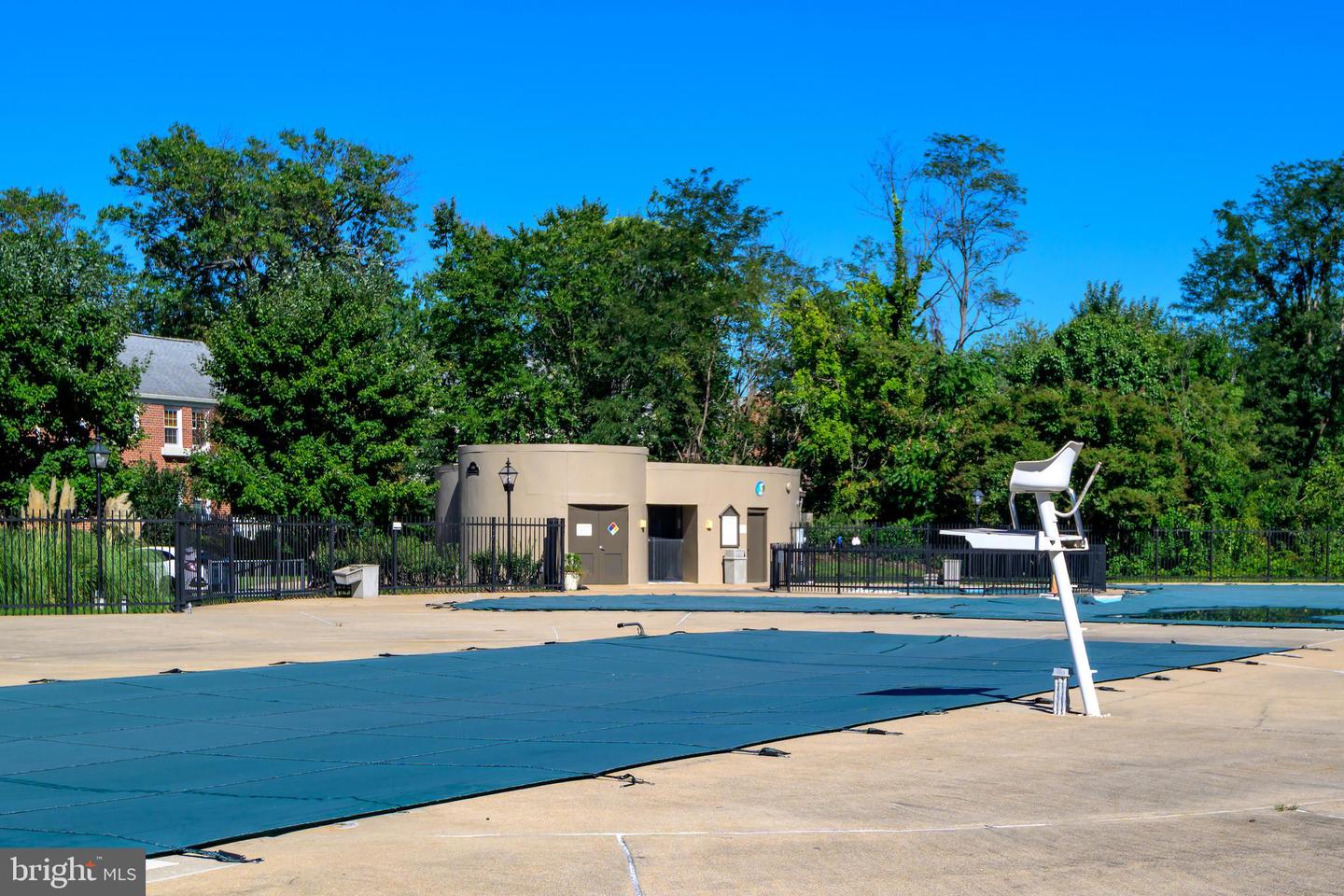 6509 POTOMAC AVE #A2, ALEXANDRIA, Virginia 22307, 1 Bedroom Bedrooms, ,1 BathroomBathrooms,Residential,For sale,6509 POTOMAC AVE #A2,VAFX2272880 MLS # VAFX2272880 6509 POTOMAC AVE #A2, ALEXANDRIA, Virginia 22307, 1 Bedroom Bedrooms, ,1 BathroomBathrooms,Residential,For sale,6509 POTOMAC AVE #A2,VAFX2272880 MLS # VAFX2272880