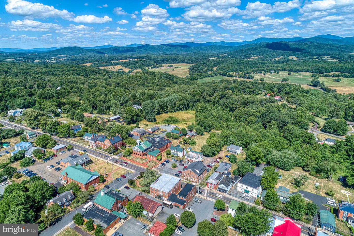 150 N MAIN ST, MADISON, Virginia 22727, 4 Bedrooms Bedrooms, ,2 BathroomsBathrooms,Residential,For sale,150 N MAIN ST,VAMA2002478 MLS # VAMA2002478