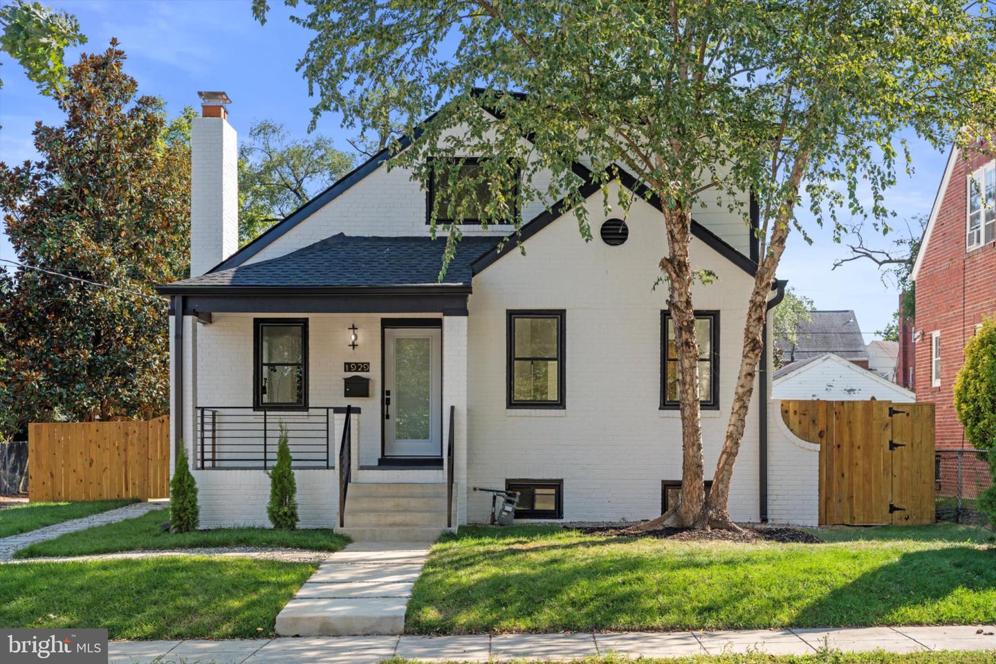 1929 RANDOLPH ST NE, WASHINGTON, District Of Columbia 20018, 5 Bedrooms Bedrooms, 10 Rooms Rooms,4 BathroomsBathrooms,Residential,For sale,1929 RANDOLPH ST NE,DCDC2225672 MLS # DCDC2225672