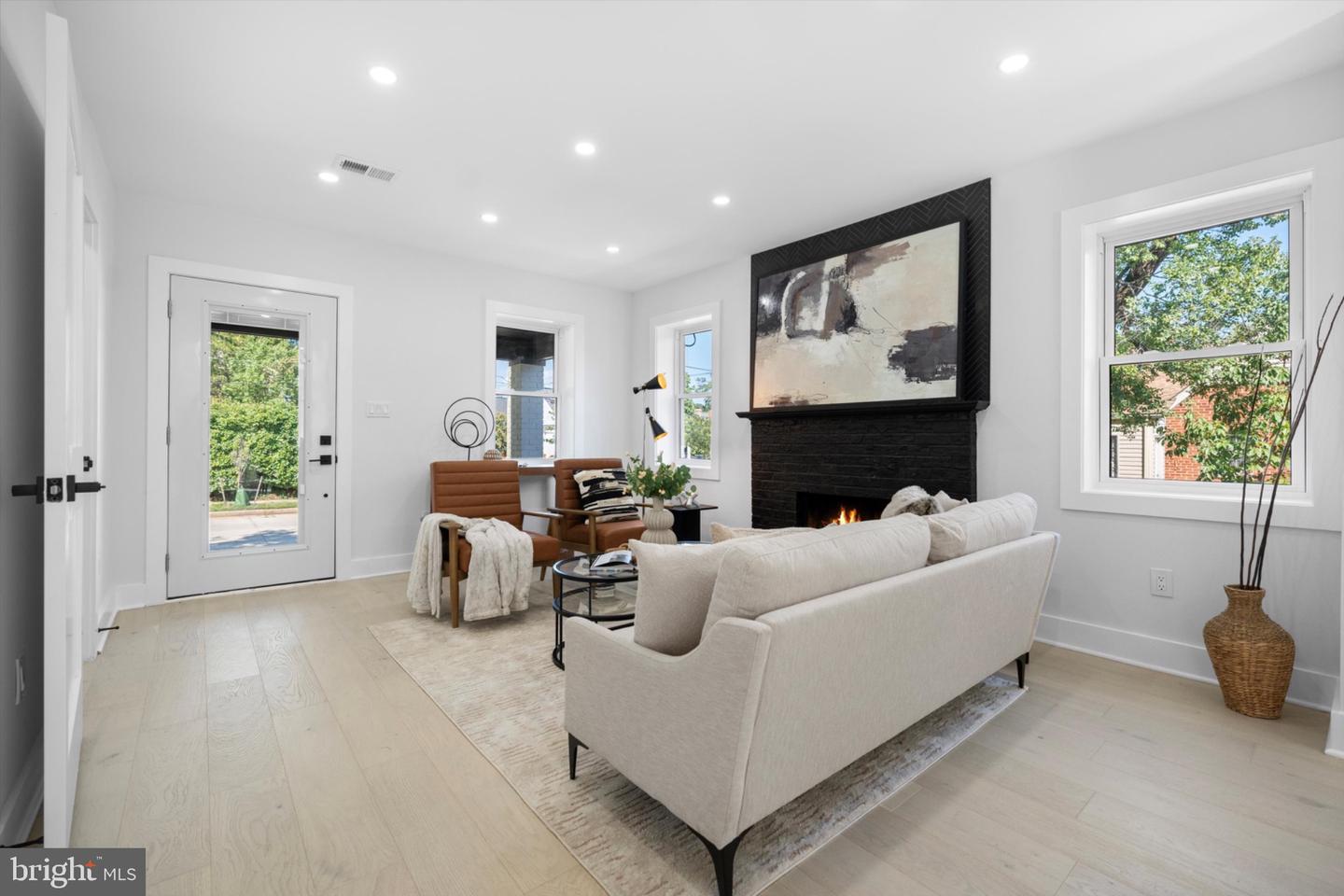1929 RANDOLPH ST NE, WASHINGTON, District Of Columbia 20018, 5 Bedrooms Bedrooms, 10 Rooms Rooms,4 BathroomsBathrooms,Residential,For sale,1929 RANDOLPH ST NE,DCDC2225672 MLS # DCDC2225672