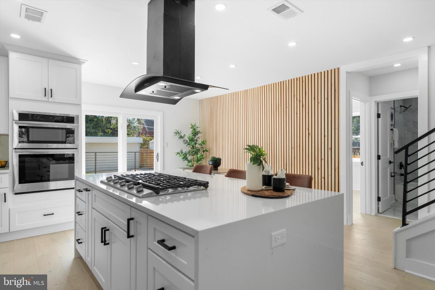 1929 RANDOLPH ST NE, WASHINGTON, District Of Columbia 20018, 5 Bedrooms Bedrooms, 10 Rooms Rooms,4 BathroomsBathrooms,Residential,For sale,1929 RANDOLPH ST NE,DCDC2225672 MLS # DCDC2225672