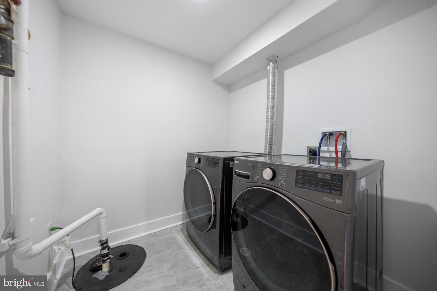 1929 RANDOLPH ST NE, WASHINGTON, District Of Columbia 20018, 5 Bedrooms Bedrooms, 10 Rooms Rooms,4 BathroomsBathrooms,Residential,For sale,1929 RANDOLPH ST NE,DCDC2225672 MLS # DCDC2225672