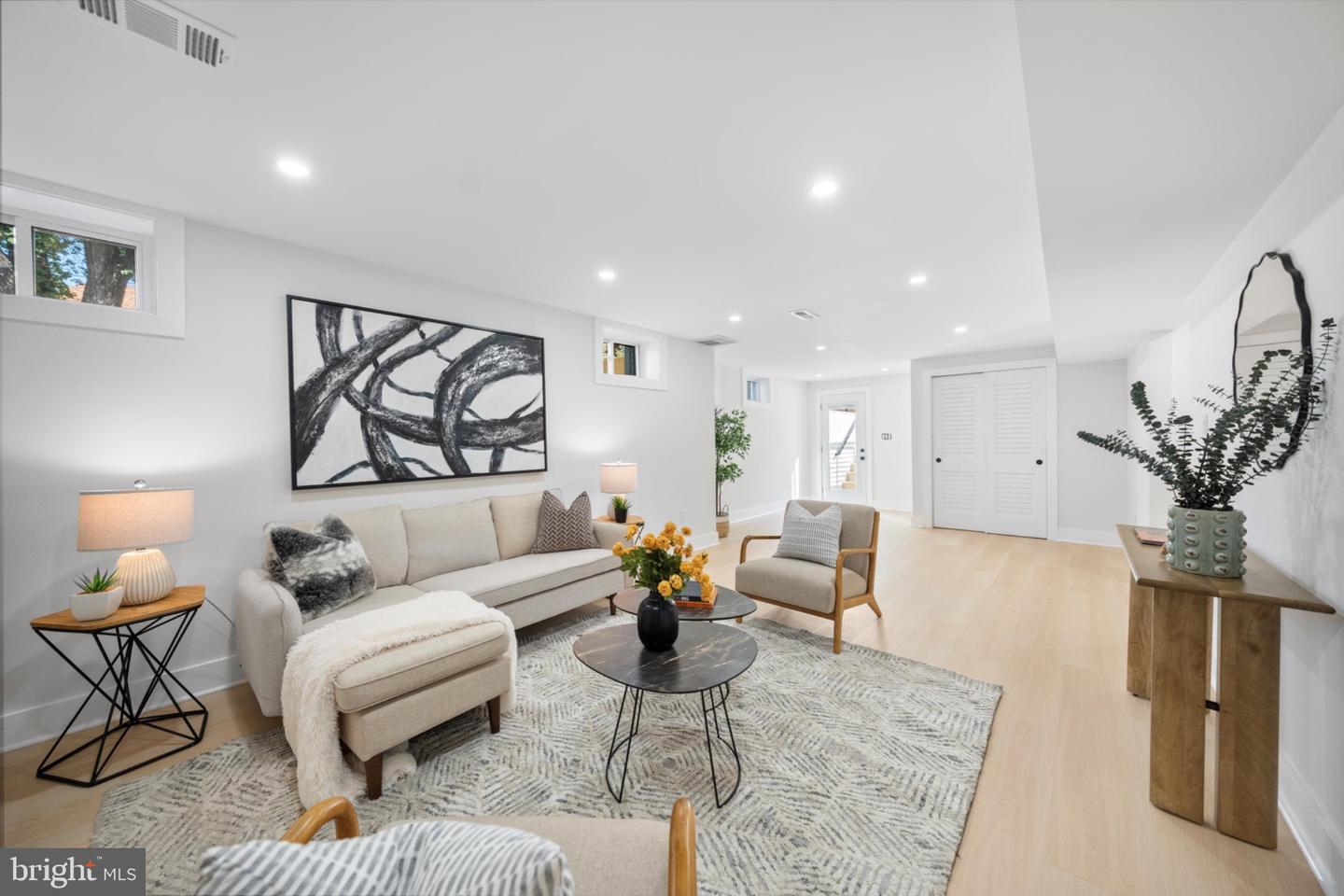 1929 RANDOLPH ST NE, WASHINGTON, District Of Columbia 20018, 5 Bedrooms Bedrooms, 10 Rooms Rooms,4 BathroomsBathrooms,Residential,For sale,1929 RANDOLPH ST NE,DCDC2225672 MLS # DCDC2225672
