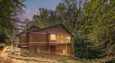 6704 FOX DEN CT, MANASSAS, Virginia 20112, 4 Bedrooms Bedrooms, 13 Rooms Rooms,3 BathroomsBathrooms,Residential,For sale,6704 FOX DEN CT,VAPW2105438 MLS # VAPW2105438