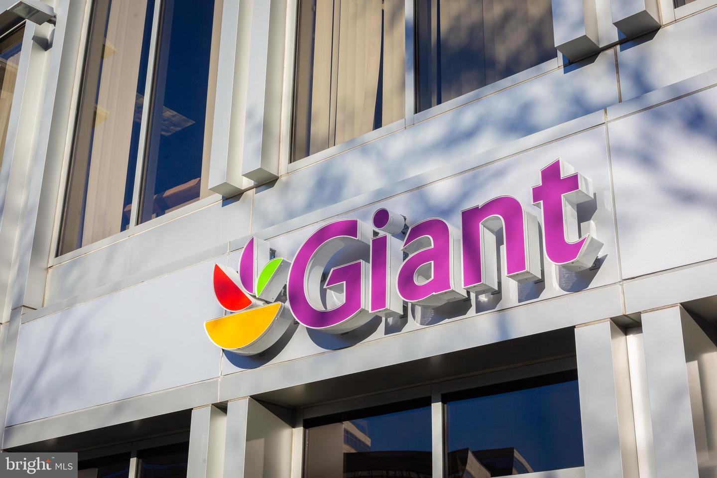 3001 VEAZEY TER NW #1128, WASHINGTON, District Of Columbia 20008, ,1 BathroomBathrooms,Residential,For sale,3001 VEAZEY TER NW #1128,DCDC2225678 MLS # DCDC2225678 3001 VEAZEY TER NW #1128, WASHINGTON, District Of Columbia 20008, ,1 BathroomBathrooms,Residential,For sale,3001 VEAZEY TER NW #1128,DCDC2225678 MLS # DCDC2225678