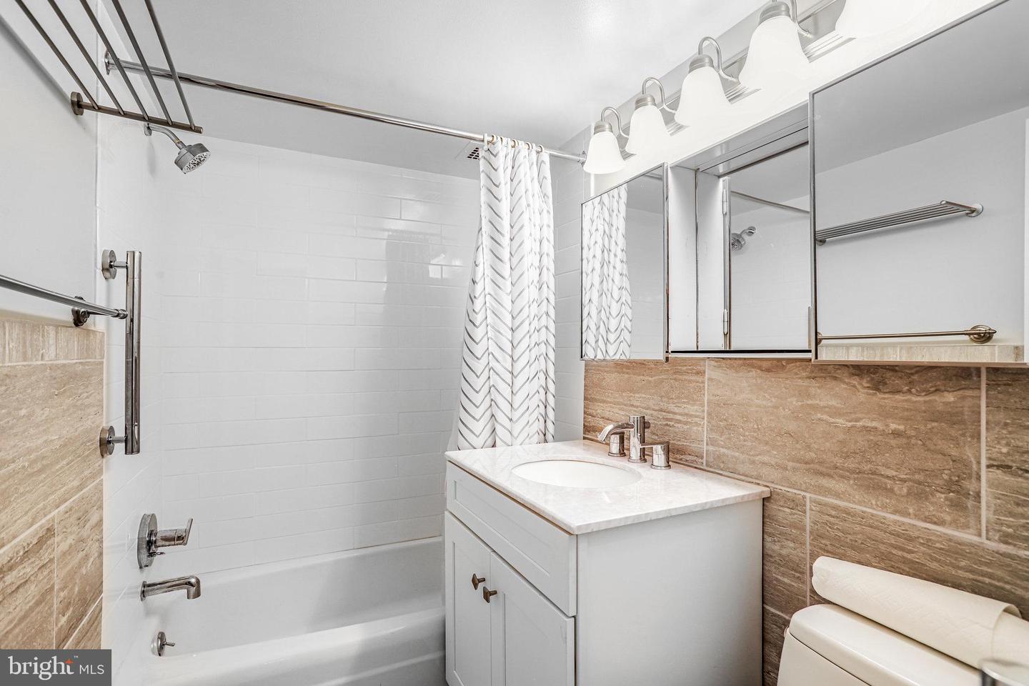 510 N ST SW #N217, WASHINGTON, District Of Columbia 20024, 2 Bedrooms Bedrooms, ,2 BathroomsBathrooms,Residential,For sale,510 N ST SW #N217,DCDC2225702 MLS # DCDC2225702