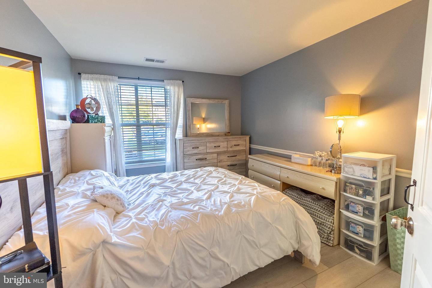 11010 KOMAN CIR, MANASSAS, Virginia 20109, 2 Bedrooms Bedrooms, ,2 BathroomsBathrooms,Residential,For sale,11010 KOMAN CIR,VAPW2105452 MLS # VAPW2105452