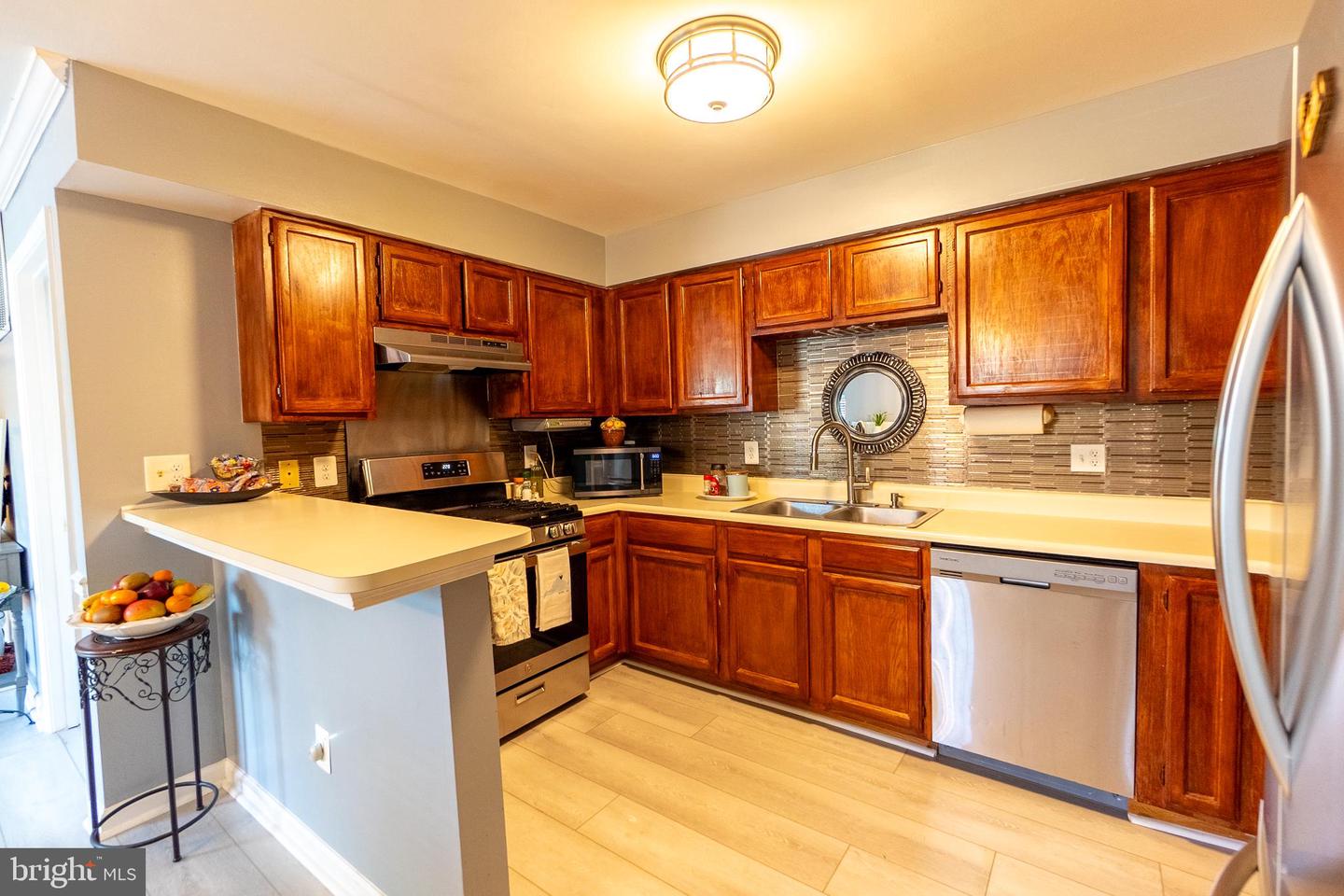 11010 KOMAN CIR, MANASSAS, Virginia 20109, 2 Bedrooms Bedrooms, ,2 BathroomsBathrooms,Residential,For sale,11010 KOMAN CIR,VAPW2105452 MLS # VAPW2105452