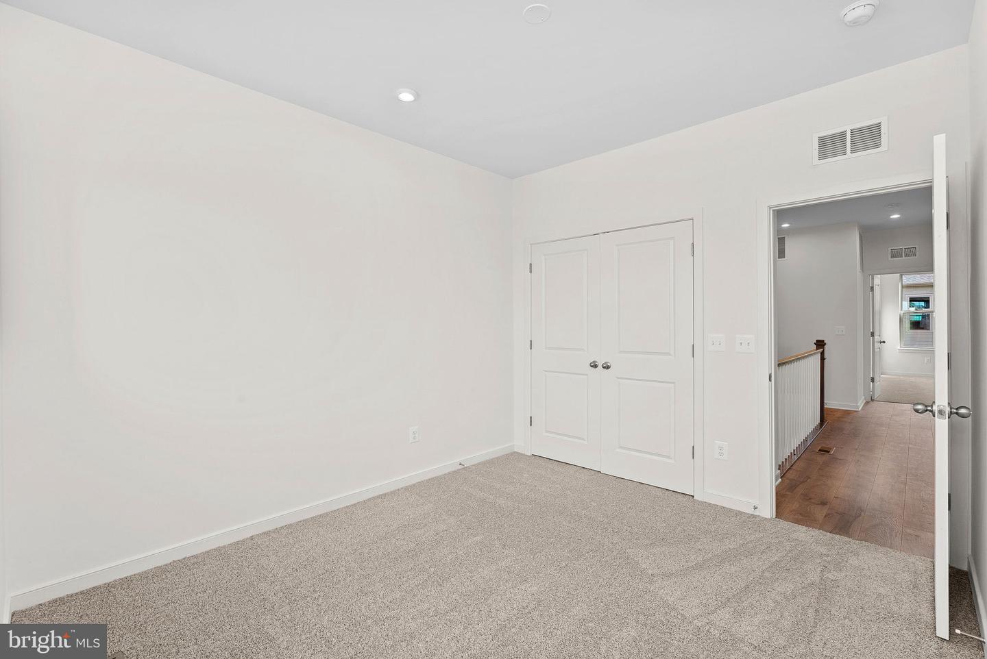 19717 MISTY MOSS SQ, ASHBURN, Virginia 20147, 3 Bedrooms Bedrooms, ,2 BathroomsBathrooms,Residential,For sale,19717 MISTY MOSS SQ,VALO2108310 MLS # VALO2108310