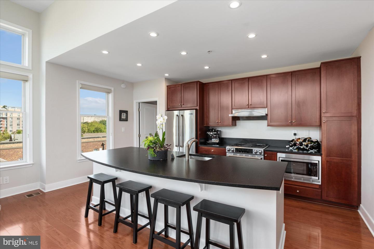 1511 N ROLFE ST #A401, ARLINGTON, Virginia 22209, 2 Bedrooms Bedrooms, ,2 BathroomsBathrooms,Residential,For sale,1511 N ROLFE ST #A401,VAAR2064564 MLS # VAAR2064564