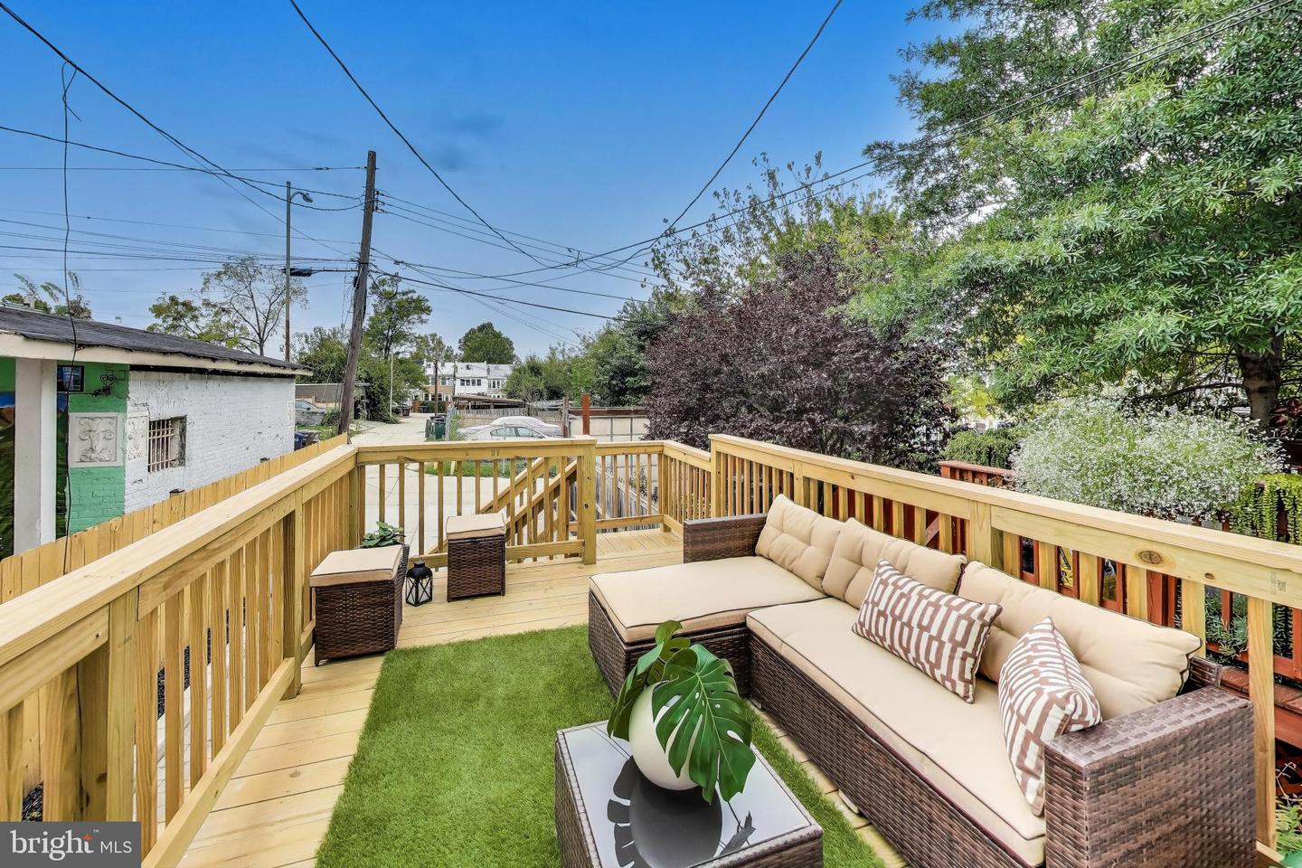 4616 8TH ST NW, WASHINGTON, District Of Columbia 20011, 4 Bedrooms Bedrooms, ,3 BathroomsBathrooms,Residential,For sale,4616 8TH ST NW,DCDC2225630 MLS # DCDC2225630