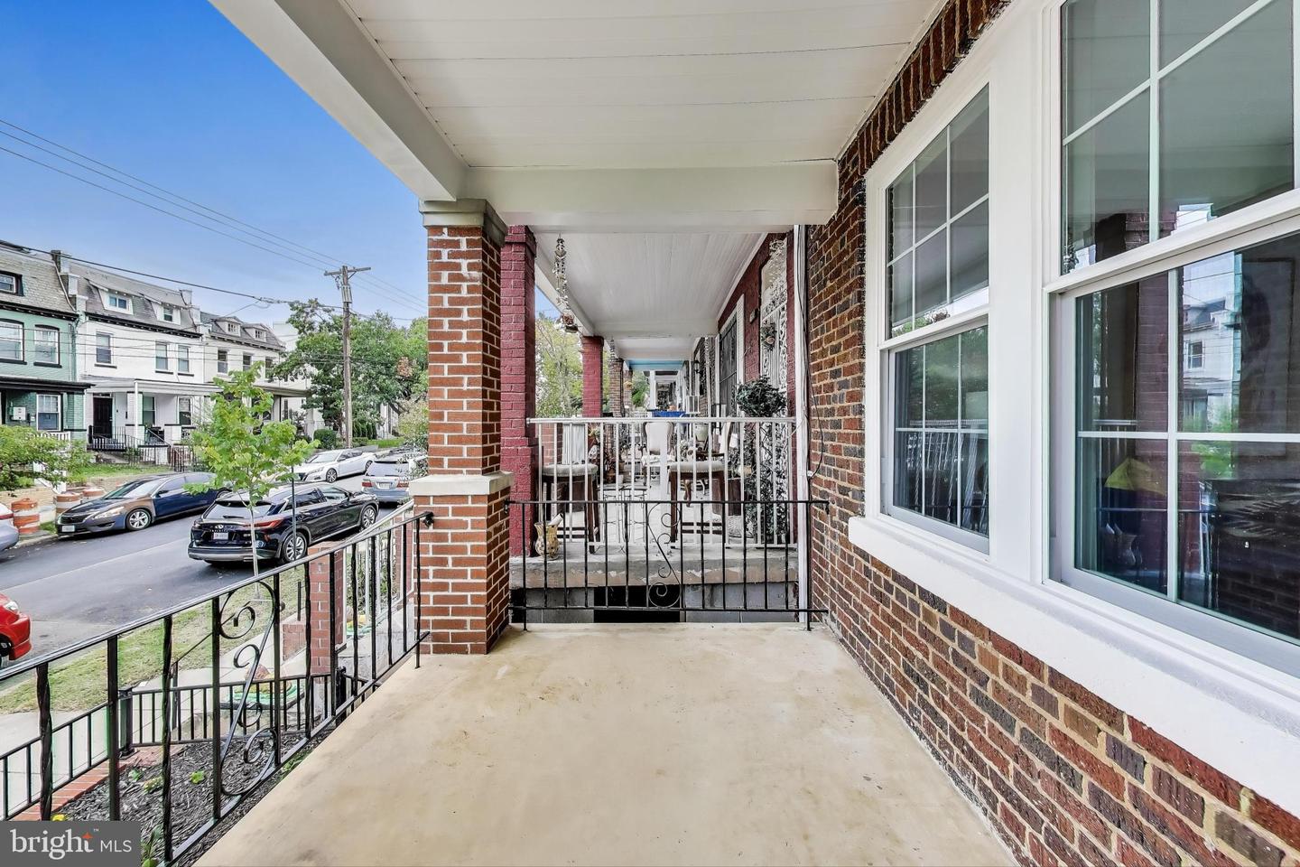 4616 8TH ST NW, WASHINGTON, District Of Columbia 20011, 4 Bedrooms Bedrooms, ,3 BathroomsBathrooms,Residential,For sale,4616 8TH ST NW,DCDC2225630 MLS # DCDC2225630