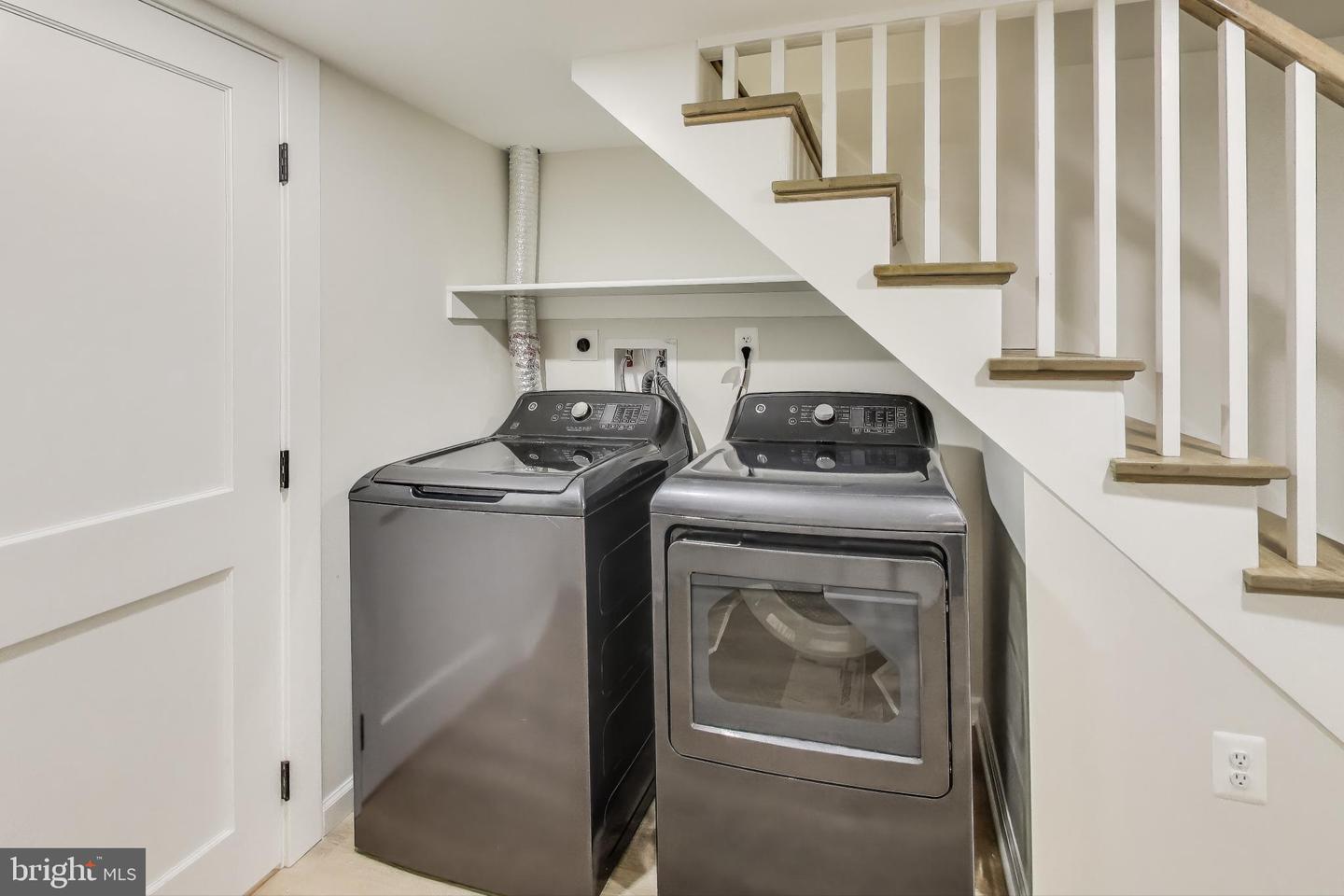 4616 8TH ST NW, WASHINGTON, District Of Columbia 20011, 4 Bedrooms Bedrooms, ,3 BathroomsBathrooms,Residential,For sale,4616 8TH ST NW,DCDC2225630 MLS # DCDC2225630