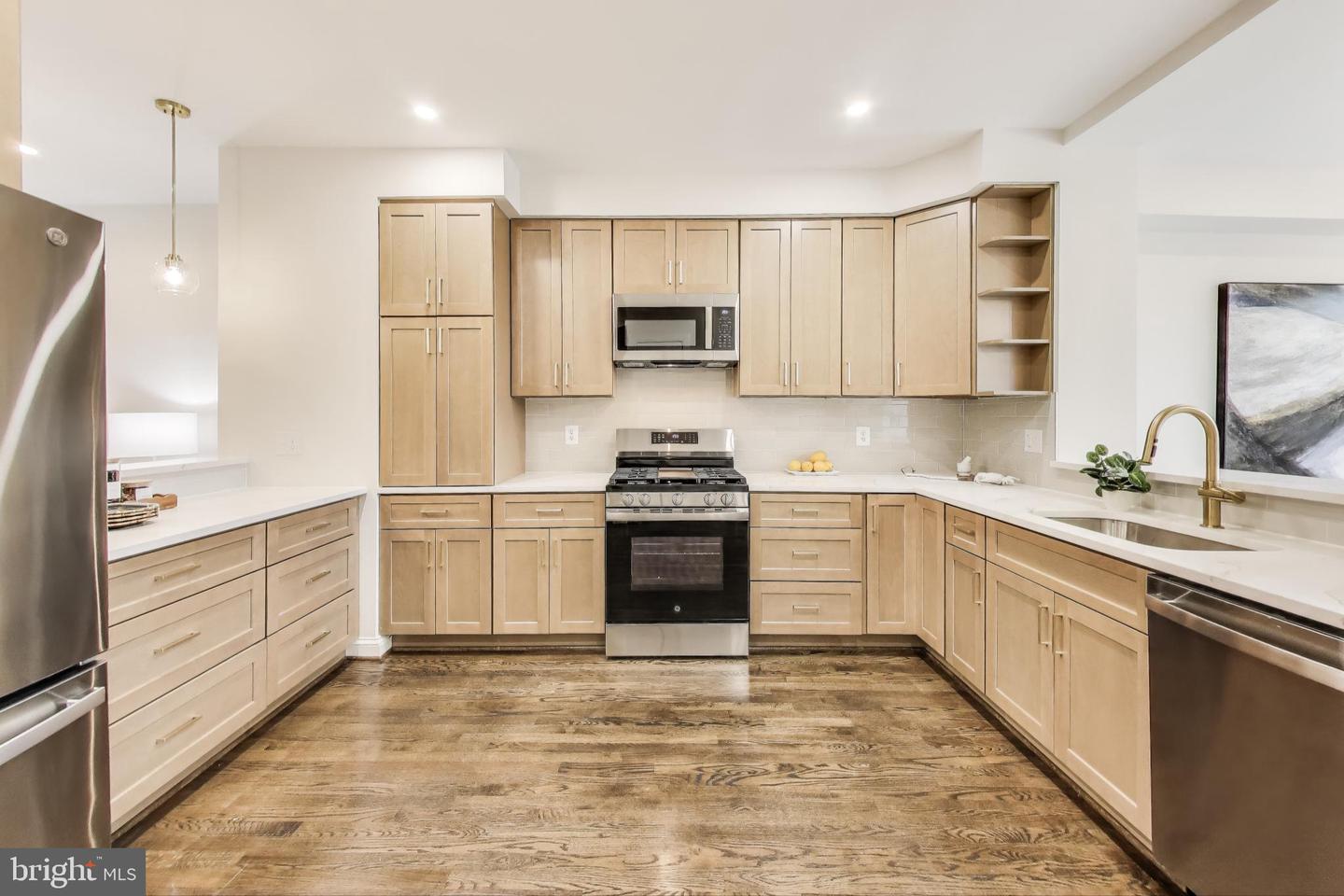 4616 8TH ST NW, WASHINGTON, District Of Columbia 20011, 4 Bedrooms Bedrooms, ,3 BathroomsBathrooms,Residential,For sale,4616 8TH ST NW,DCDC2225630 MLS # DCDC2225630