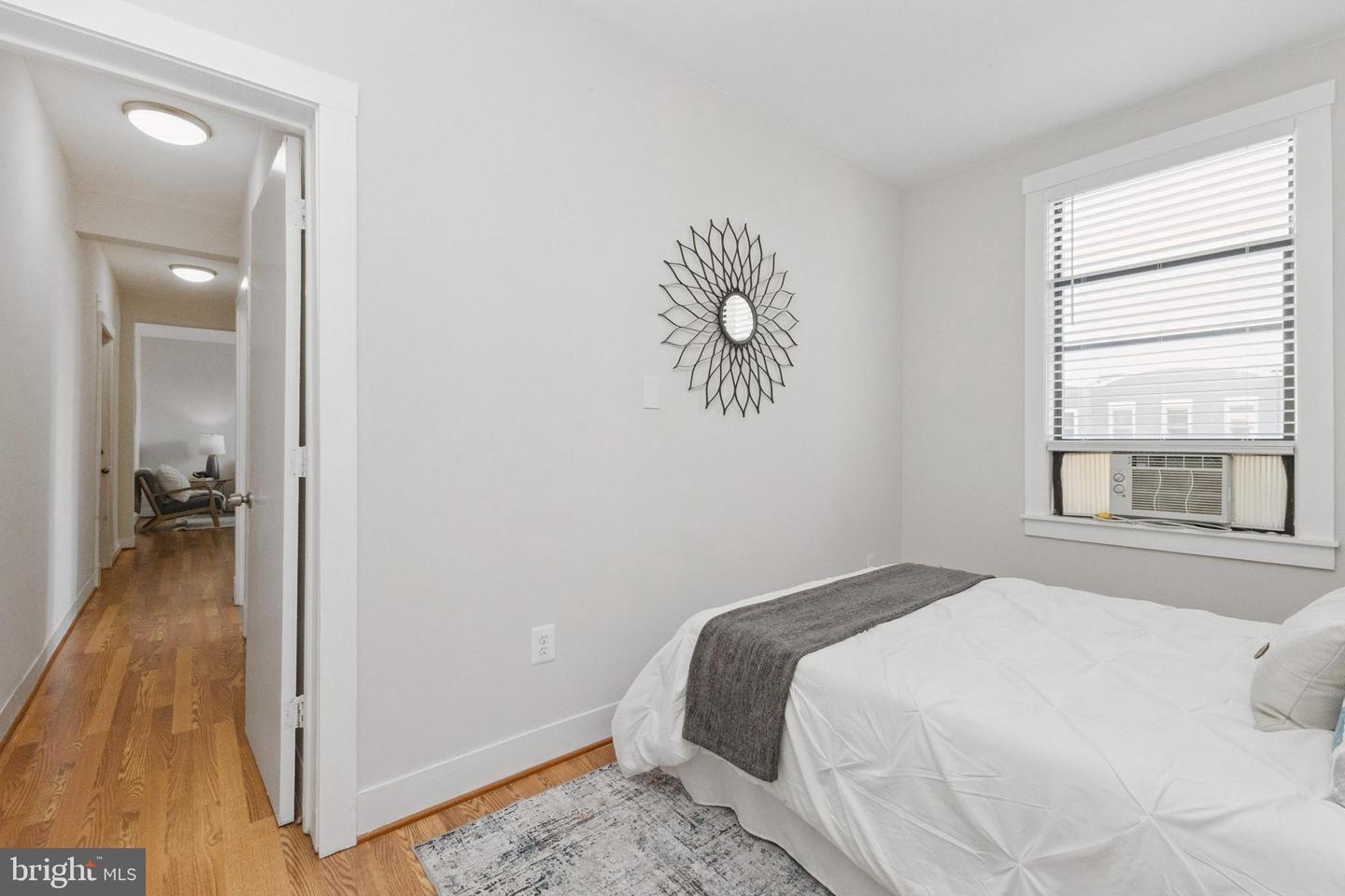 7 18TH ST SE #208, WASHINGTON, District Of Columbia 20003, 2 Bedrooms Bedrooms, ,1 BathroomBathrooms,Residential,For sale,7 18TH ST SE #208,DCDC2225654 MLS # DCDC2225654