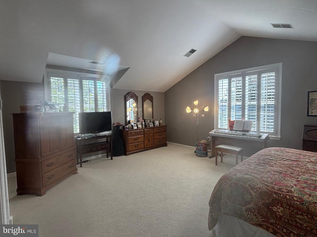43414 WESTCHESTER SQ, LEESBURG, Virginia 20176, 3 Bedrooms Bedrooms, ,4 BathroomsBathrooms,Residential,For sale,43414 WESTCHESTER SQ,VALO2108300 MLS # VALO2108300