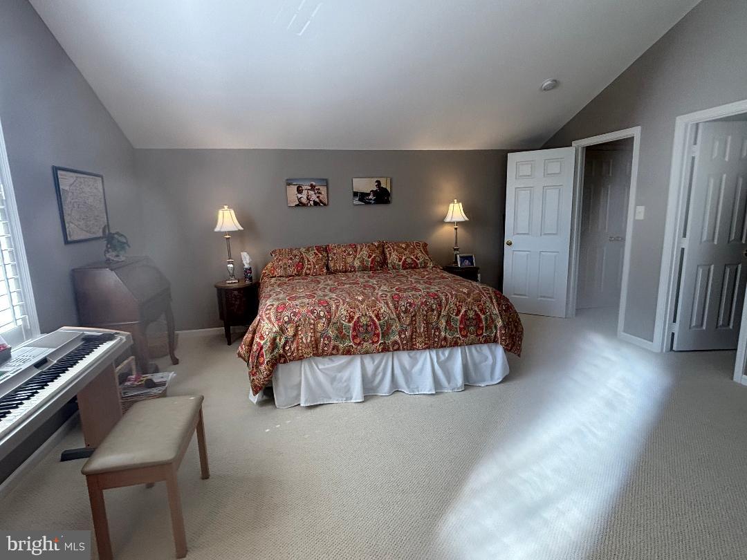 43414 WESTCHESTER SQ, LEESBURG, Virginia 20176, 3 Bedrooms Bedrooms, ,4 BathroomsBathrooms,Residential,For sale,43414 WESTCHESTER SQ,VALO2108300 MLS # VALO2108300