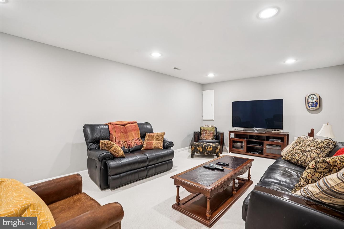 43414 WESTCHESTER SQ, LEESBURG, Virginia 20176, 3 Bedrooms Bedrooms, ,4 BathroomsBathrooms,Residential,For sale,43414 WESTCHESTER SQ,VALO2108300 MLS # VALO2108300 43414 WESTCHESTER SQ, LEESBURG, Virginia 20176, 3 Bedrooms Bedrooms, ,4 BathroomsBathrooms,Residential,For sale,43414 WESTCHESTER SQ,VALO2108300 MLS # VALO2108300