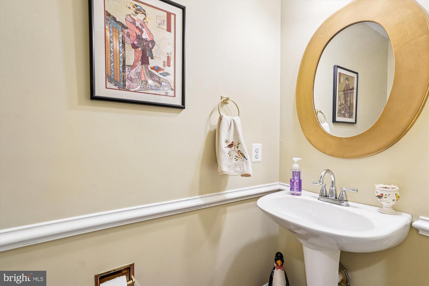 43414 WESTCHESTER SQ, LEESBURG, Virginia 20176, 3 Bedrooms Bedrooms, ,4 BathroomsBathrooms,Residential,For sale,43414 WESTCHESTER SQ,VALO2108300 MLS # VALO2108300 43414 WESTCHESTER SQ, LEESBURG, Virginia 20176, 3 Bedrooms Bedrooms, ,4 BathroomsBathrooms,Residential,For sale,43414 WESTCHESTER SQ,VALO2108300 MLS # VALO2108300