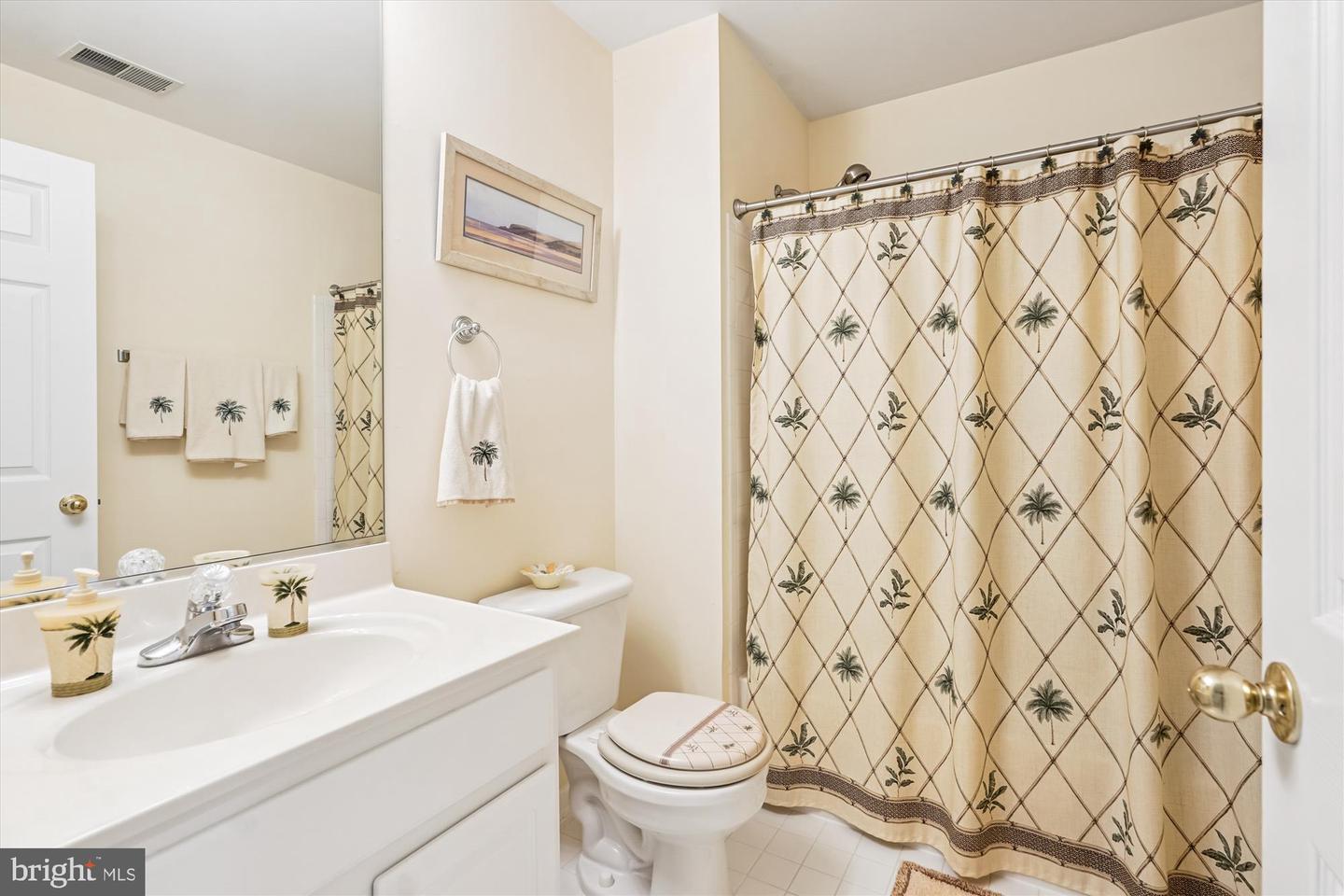 43414 WESTCHESTER SQ, LEESBURG, Virginia 20176, 3 Bedrooms Bedrooms, ,4 BathroomsBathrooms,Residential,For sale,43414 WESTCHESTER SQ,VALO2108300 MLS # VALO2108300 43414 WESTCHESTER SQ, LEESBURG, Virginia 20176, 3 Bedrooms Bedrooms, ,4 BathroomsBathrooms,Residential,For sale,43414 WESTCHESTER SQ,VALO2108300 MLS # VALO2108300