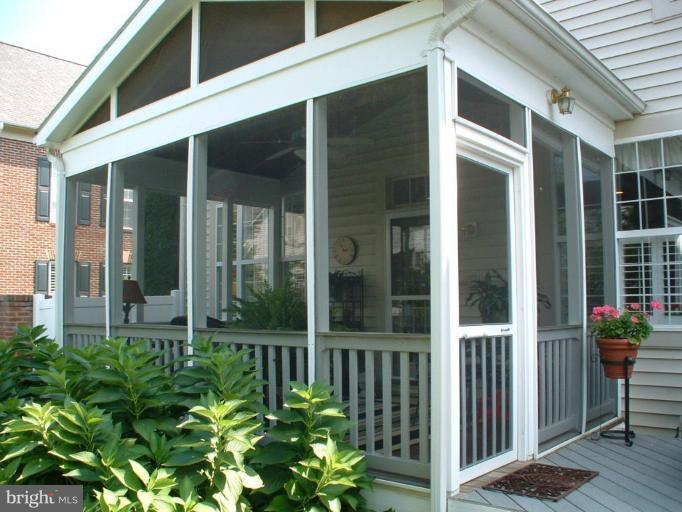 43414 WESTCHESTER SQ, LEESBURG, Virginia 20176, 3 Bedrooms Bedrooms, ,4 BathroomsBathrooms,Residential,For sale,43414 WESTCHESTER SQ,VALO2108300 MLS # VALO2108300