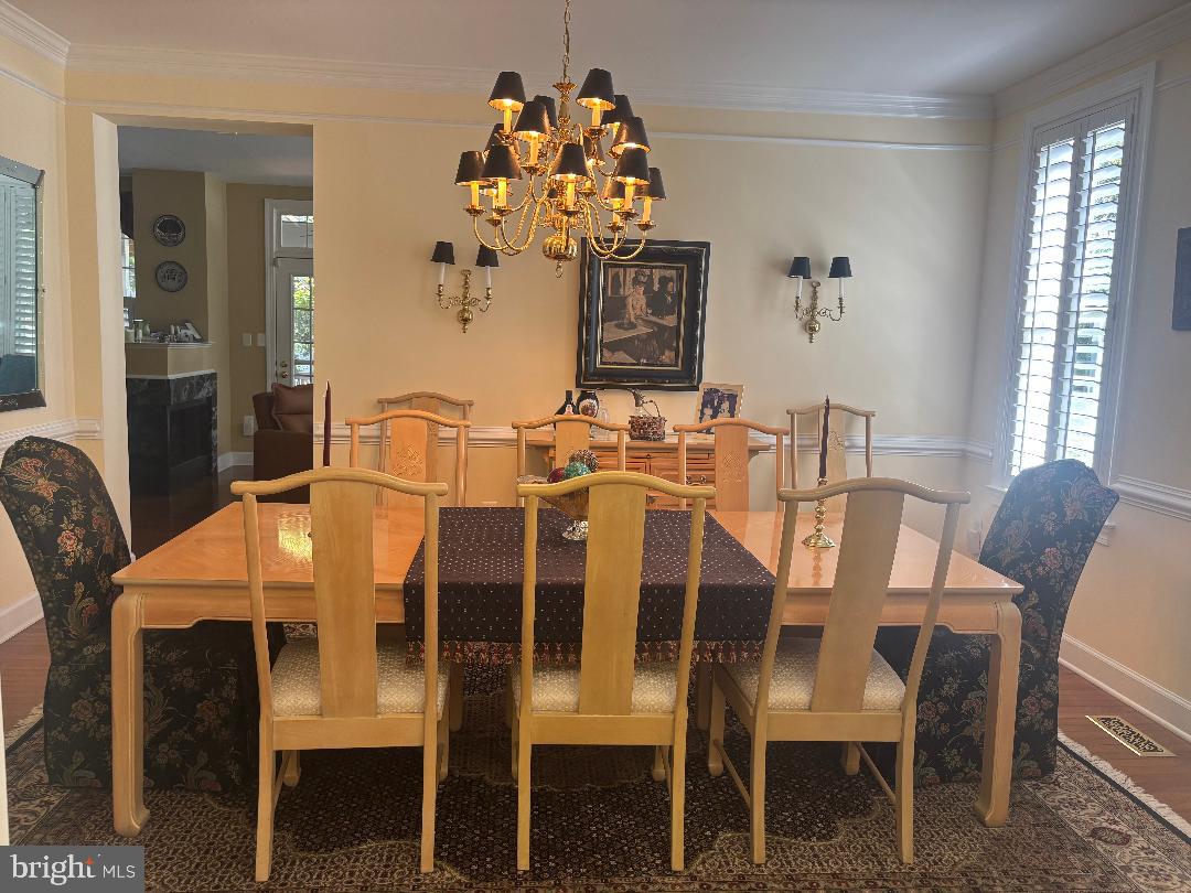43414 WESTCHESTER SQ, LEESBURG, Virginia 20176, 3 Bedrooms Bedrooms, ,4 BathroomsBathrooms,Residential,For sale,43414 WESTCHESTER SQ,VALO2108300 MLS # VALO2108300