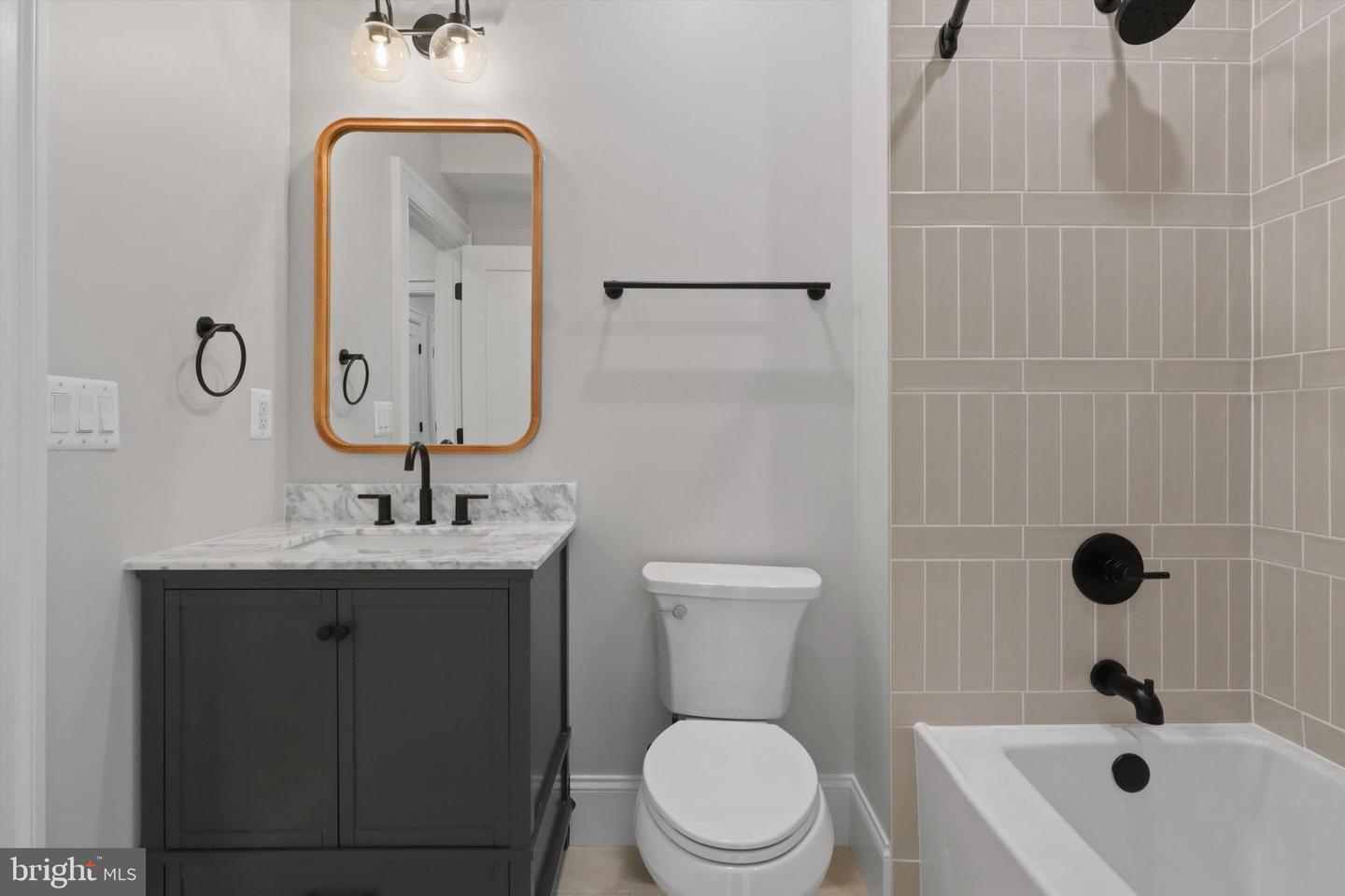 2541 23RD RD N, ARLINGTON, Virginia 22207, 5 Bedrooms Bedrooms, ,5 BathroomsBathrooms,Residential,For sale,2541 23RD RD N,VAAR2064578 MLS # VAAR2064578