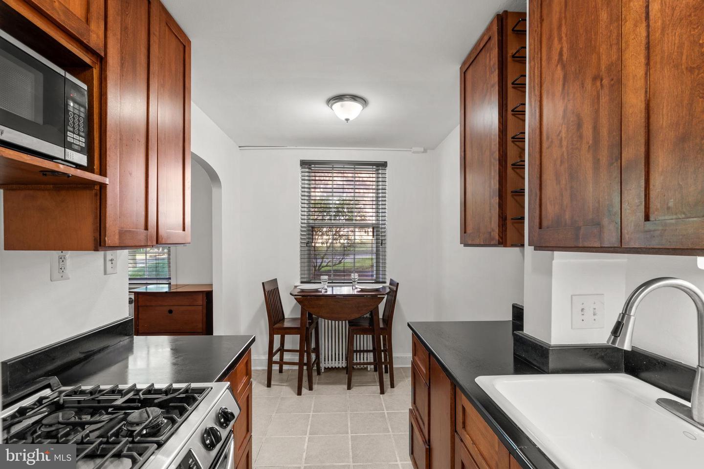 4581 MACARTHUR BLVD NW #103, WASHINGTON, District Of Columbia 20007, 1 Bedroom Bedrooms, 2 Rooms Rooms,1 BathroomBathrooms,Residential,For sale,4581 MACARTHUR BLVD NW #103,DCDC2225664 MLS # DCDC2225664