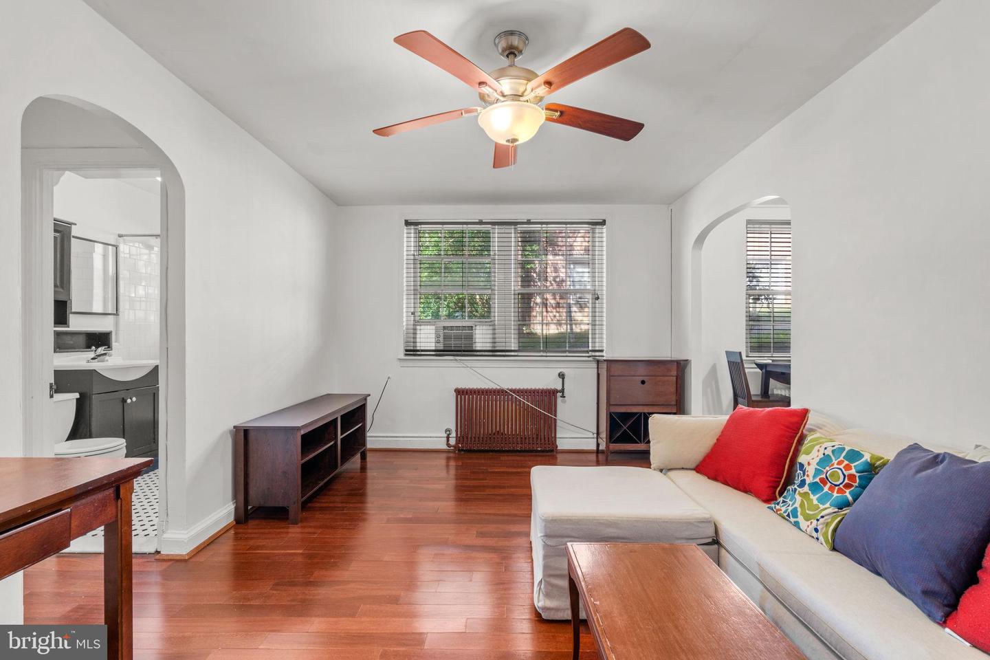 4581 MACARTHUR BLVD NW #103, WASHINGTON, District Of Columbia 20007, 1 Bedroom Bedrooms, 2 Rooms Rooms,1 BathroomBathrooms,Residential,For sale,4581 MACARTHUR BLVD NW #103,DCDC2225664 MLS # DCDC2225664