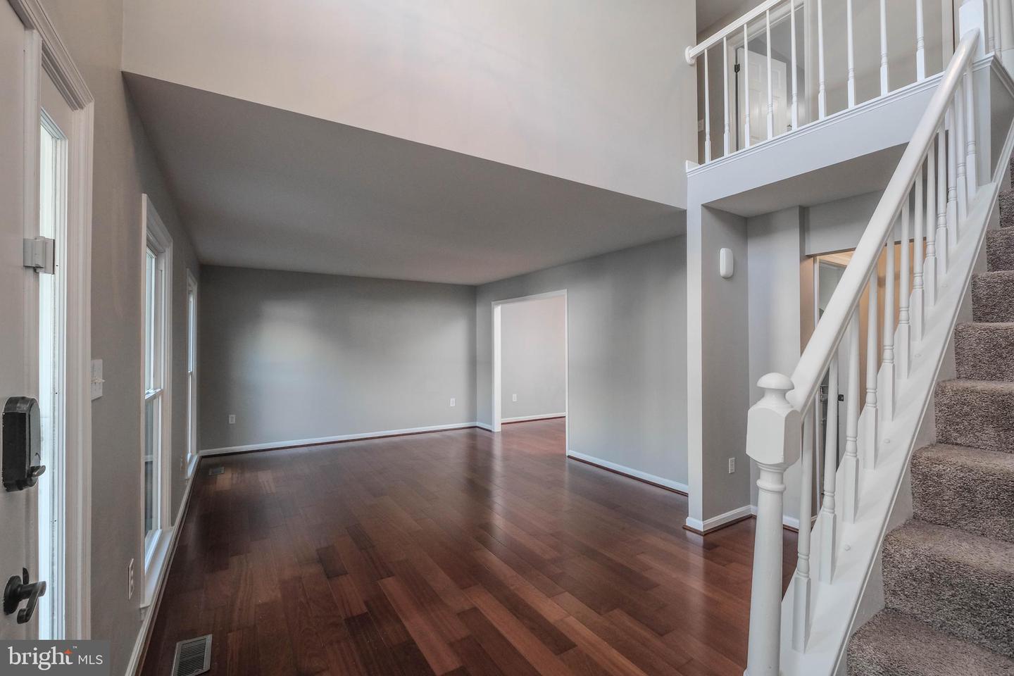 13929 TALL TIMBER CT, GAINESVILLE, Virginia 20155, 4 Bedrooms Bedrooms, ,3 BathroomsBathrooms,Residential,For sale,13929 TALL TIMBER CT,VAPW2105430 MLS # VAPW2105430