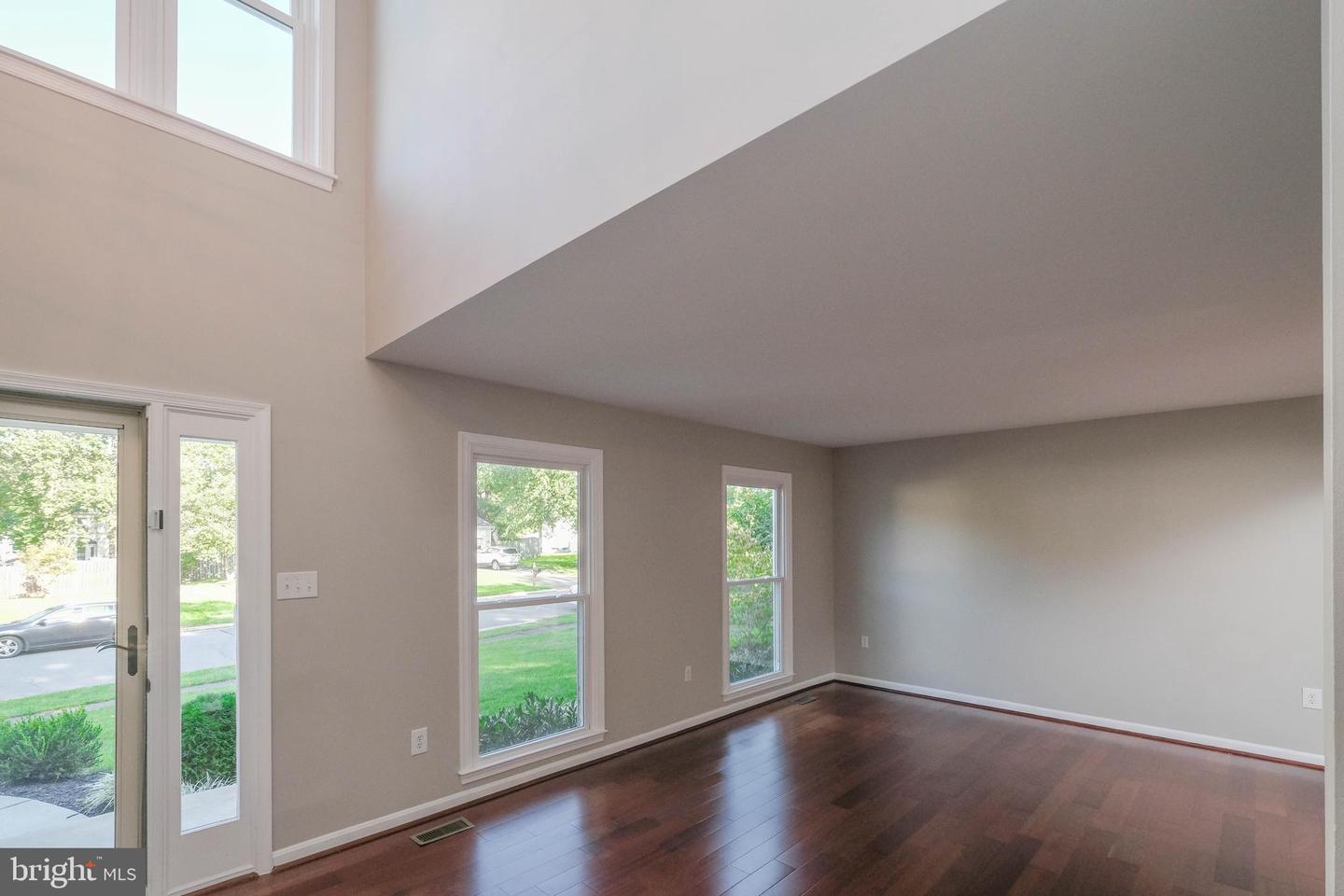 13929 TALL TIMBER CT, GAINESVILLE, Virginia 20155, 4 Bedrooms Bedrooms, ,3 BathroomsBathrooms,Residential,For sale,13929 TALL TIMBER CT,VAPW2105430 MLS # VAPW2105430
