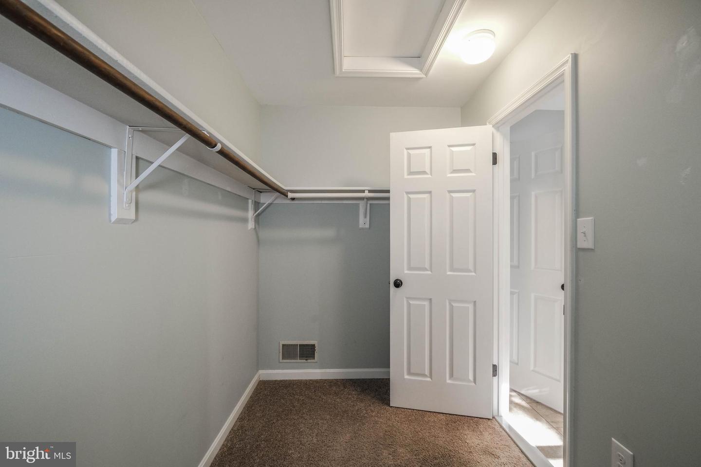 13929 TALL TIMBER CT, GAINESVILLE, Virginia 20155, 4 Bedrooms Bedrooms, ,3 BathroomsBathrooms,Residential,For sale,13929 TALL TIMBER CT,VAPW2105430 MLS # VAPW2105430