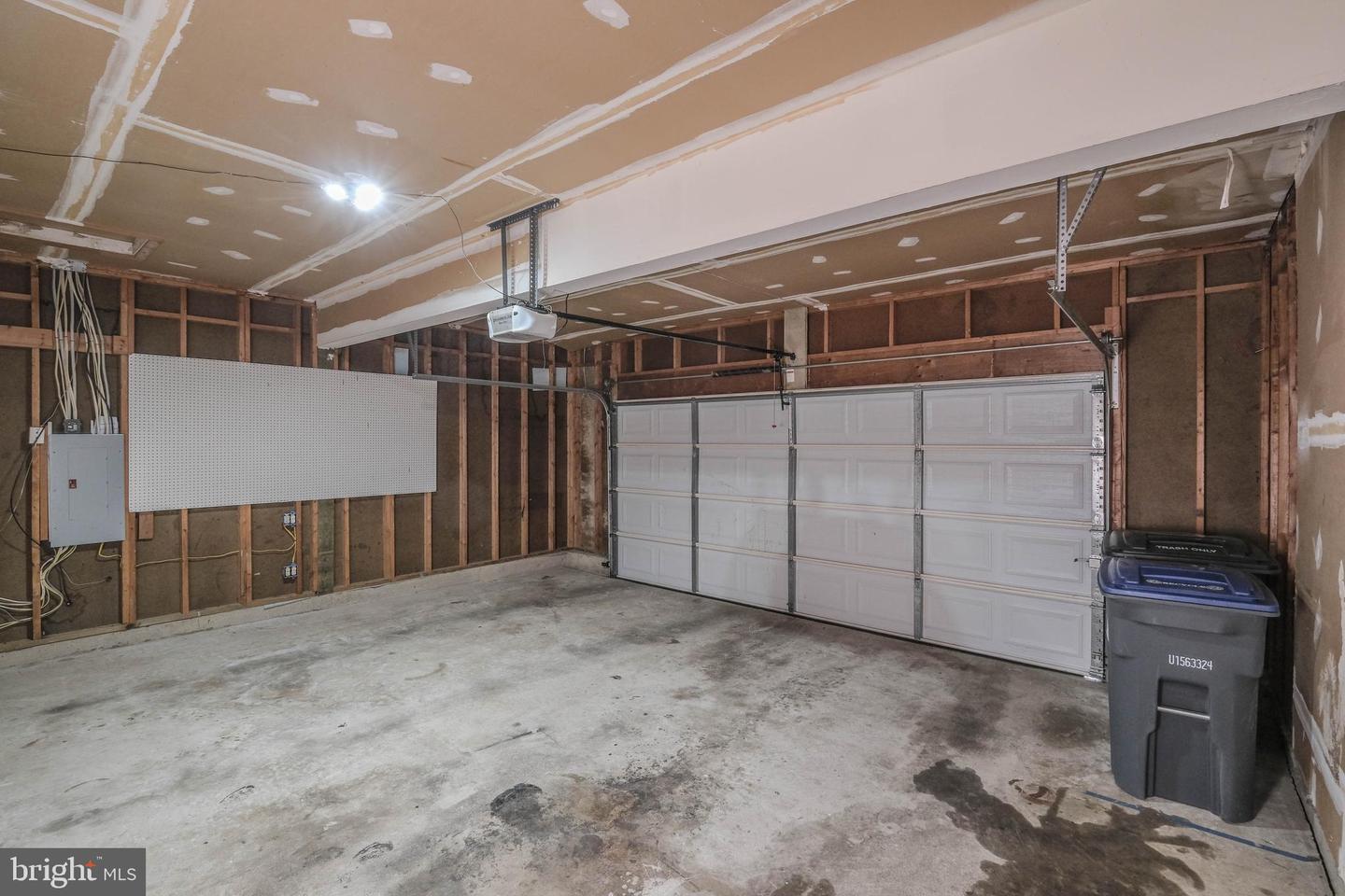 13929 TALL TIMBER CT, GAINESVILLE, Virginia 20155, 4 Bedrooms Bedrooms, ,3 BathroomsBathrooms,Residential,For sale,13929 TALL TIMBER CT,VAPW2105430 MLS # VAPW2105430