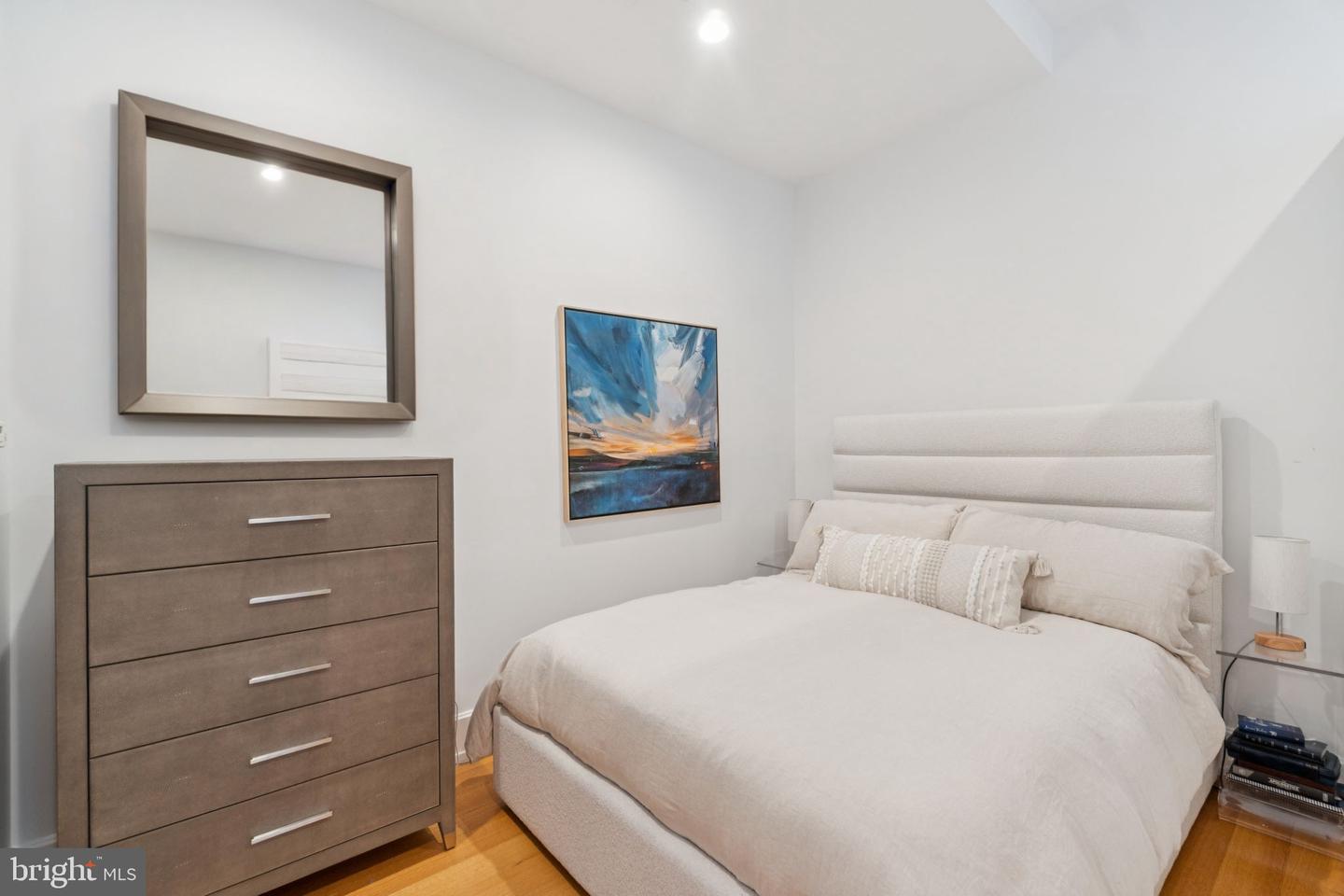 2516 Q ST NW #Q206, WASHINGTON, District Of Columbia 20007, 1 Bedroom Bedrooms, ,1 BathroomBathrooms,Residential,For sale,2516 Q ST NW #Q206,DCDC2225676 MLS # DCDC2225676