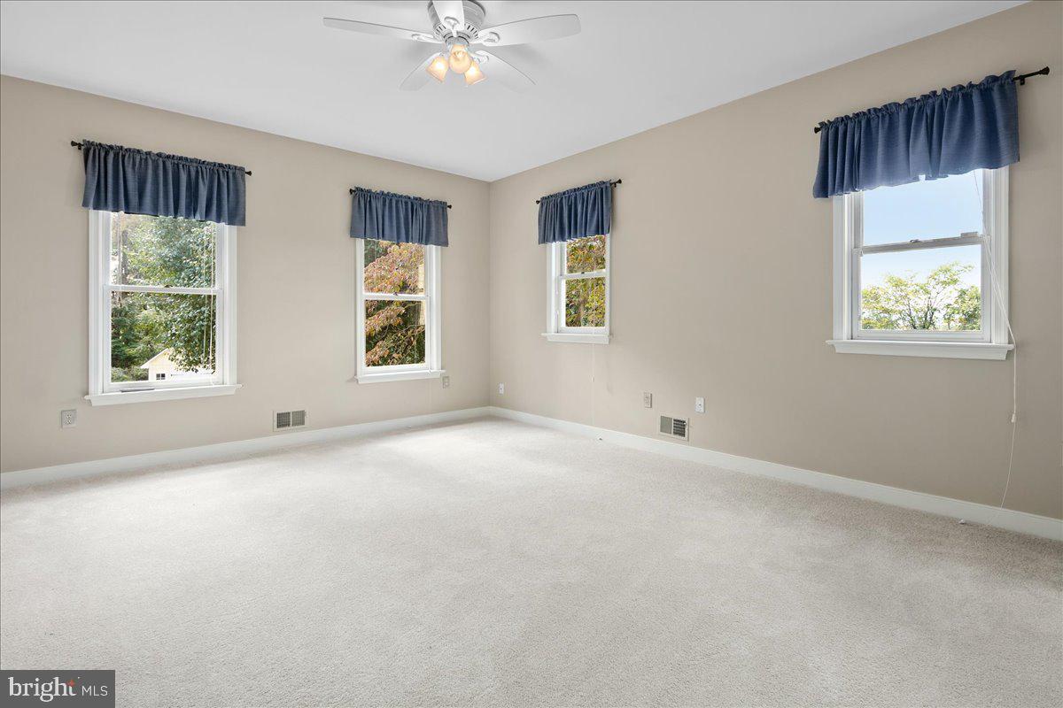 15140 LOYALTY RD, WATERFORD, Virginia 20197, 5 Bedrooms Bedrooms, ,5 BathroomsBathrooms,Residential,For sale,15140 LOYALTY RD,VALO2108314 MLS # VALO2108314