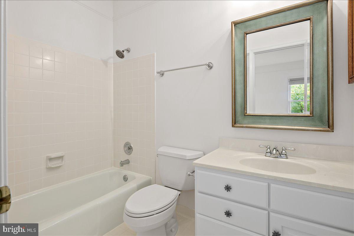 15140 LOYALTY RD, WATERFORD, Virginia 20197, 5 Bedrooms Bedrooms, ,5 BathroomsBathrooms,Residential,For sale,15140 LOYALTY RD,VALO2108314 MLS # VALO2108314