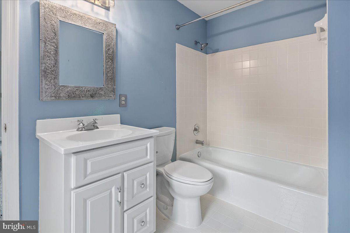 15140 LOYALTY RD, WATERFORD, Virginia 20197, 5 Bedrooms Bedrooms, ,5 BathroomsBathrooms,Residential,For sale,15140 LOYALTY RD,VALO2108314 MLS # VALO2108314