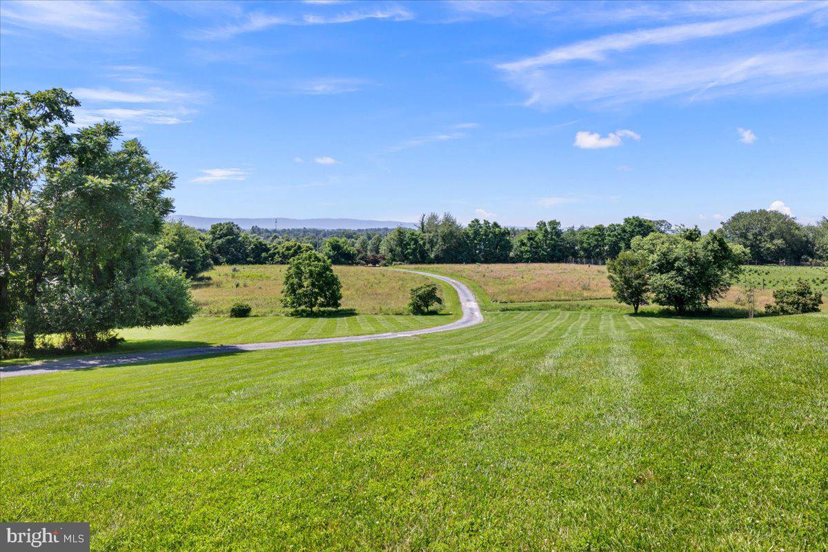 15140 LOYALTY RD, WATERFORD, Virginia 20197, 5 Bedrooms Bedrooms, ,5 BathroomsBathrooms,Residential,For sale,15140 LOYALTY RD,VALO2108314 MLS # VALO2108314
