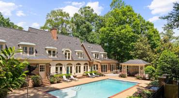 6707 LUPINE LN, MCLEAN, Virginia 22101, 6 Bedrooms Bedrooms, ,6 BathroomsBathrooms,Residential,For sale,6707 LUPINE LN,VAFX2272930 MLS # VAFX2272930