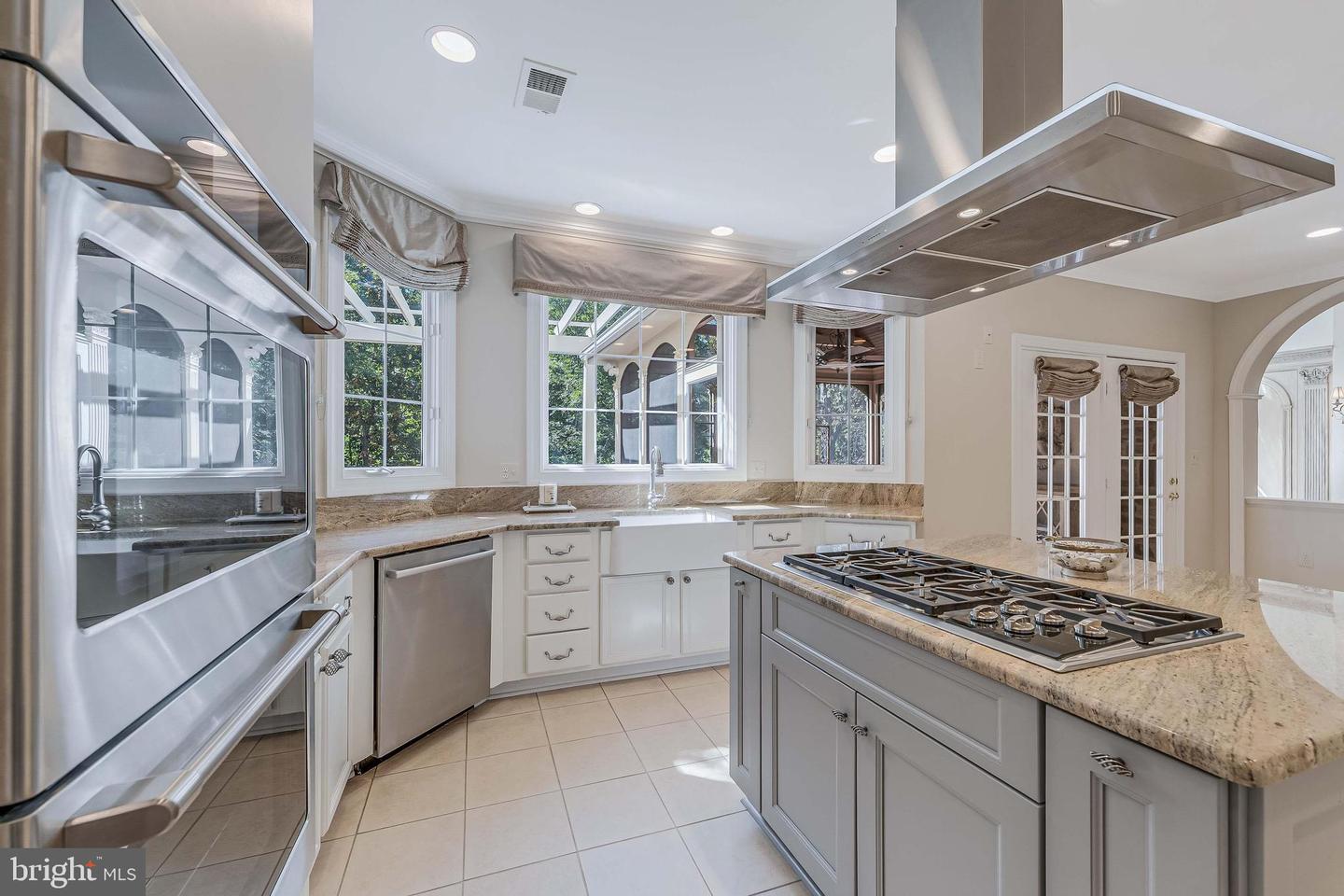 43605 EMERALD DUNES PL, LEESBURG, Virginia 20176, 5 Bedrooms Bedrooms, ,4 BathroomsBathrooms,Residential,For sale,43605 EMERALD DUNES PL,VALO2108320 MLS # VALO2108320