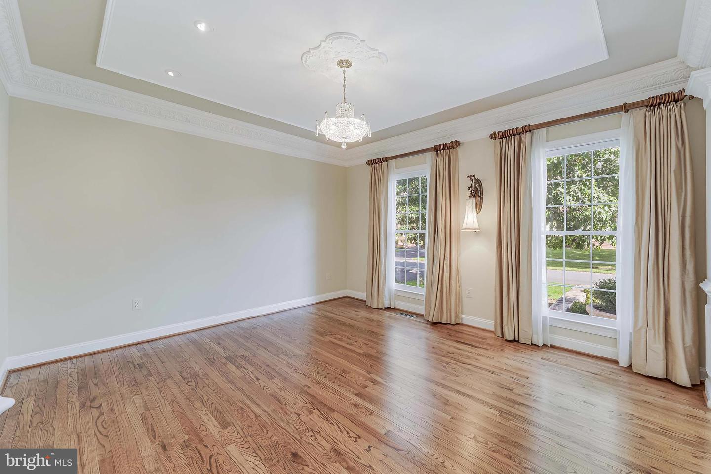 43605 EMERALD DUNES PL, LEESBURG, Virginia 20176, 5 Bedrooms Bedrooms, ,4 BathroomsBathrooms,Residential,For sale,43605 EMERALD DUNES PL,VALO2108320 MLS # VALO2108320