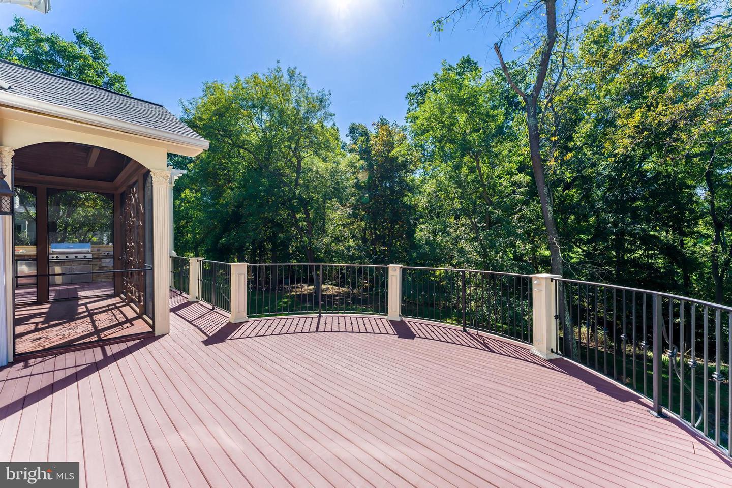 43605 EMERALD DUNES PL, LEESBURG, Virginia 20176, 5 Bedrooms Bedrooms, ,4 BathroomsBathrooms,Residential,For sale,43605 EMERALD DUNES PL,VALO2108320 MLS # VALO2108320