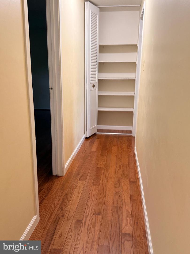 10434 CALUMET GROVE DR, FAIRFAX, Virginia 22032, 3 Bedrooms Bedrooms, ,2 BathroomsBathrooms,Residential,For sale,10434 CALUMET GROVE DR,VAFX2272942 MLS # VAFX2272942