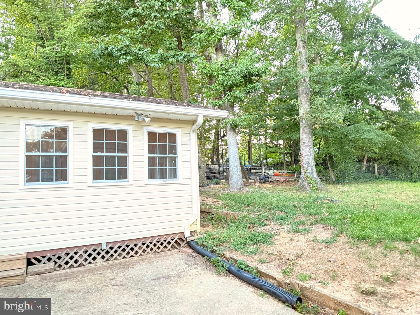 10434 CALUMET GROVE DR, FAIRFAX, Virginia 22032, 3 Bedrooms Bedrooms, ,2 BathroomsBathrooms,Residential,For sale,10434 CALUMET GROVE DR,VAFX2272942 MLS # VAFX2272942