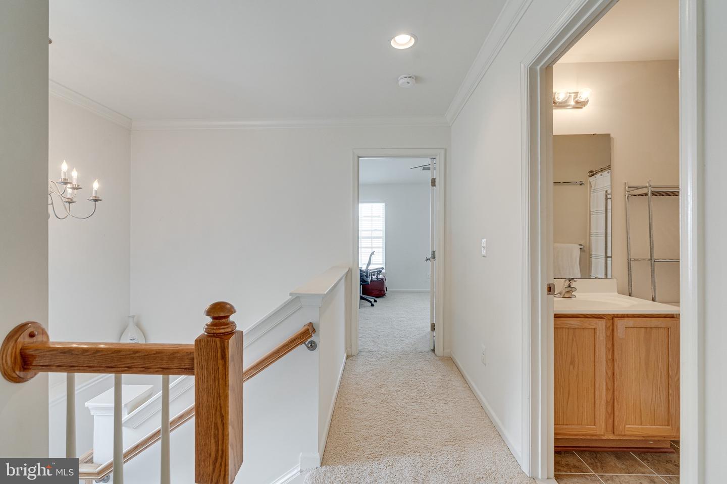 2390 ABINGTON DR, CHARLOTTESVILLE, Virginia 22911, 3 Bedrooms Bedrooms, ,2 BathroomsBathrooms,Residential,For sale,2390 ABINGTON DR,VAAB2001102 MLS # VAAB2001102