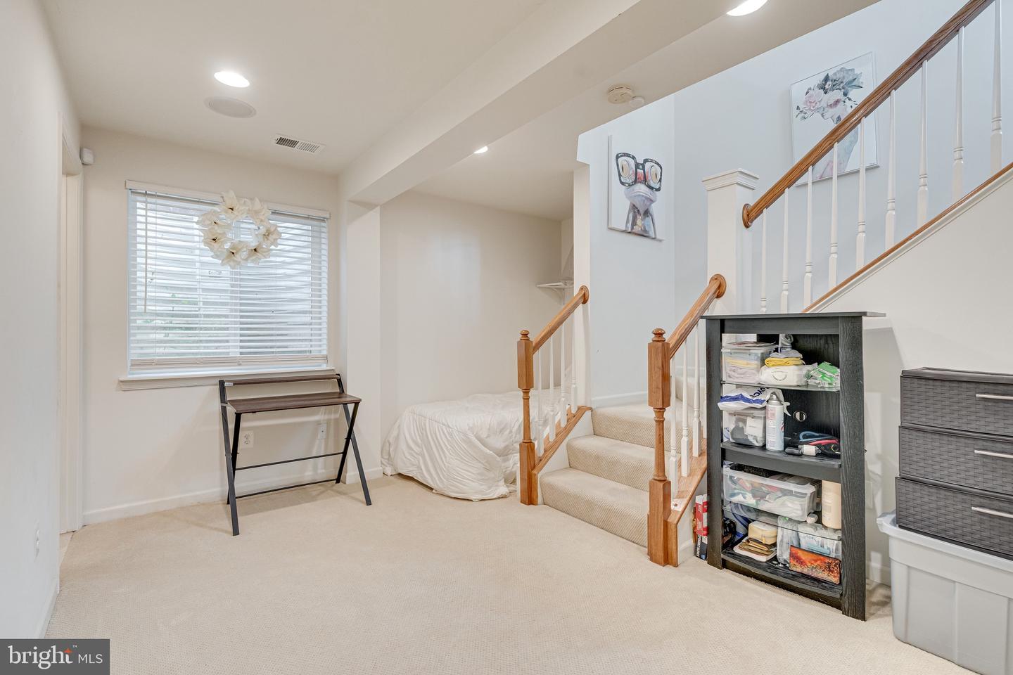 2390 ABINGTON DR, CHARLOTTESVILLE, Virginia 22911, 3 Bedrooms Bedrooms, ,2 BathroomsBathrooms,Residential,For sale,2390 ABINGTON DR,VAAB2001102 MLS # VAAB2001102