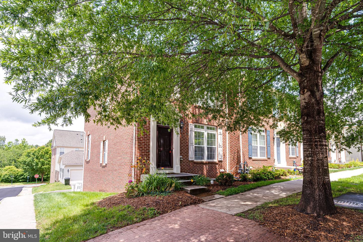 2390 ABINGTON DR, CHARLOTTESVILLE, Virginia 22911, 3 Bedrooms Bedrooms, ,2 BathroomsBathrooms,Residential,For sale,2390 ABINGTON DR,VAAB2001102 MLS # VAAB2001102