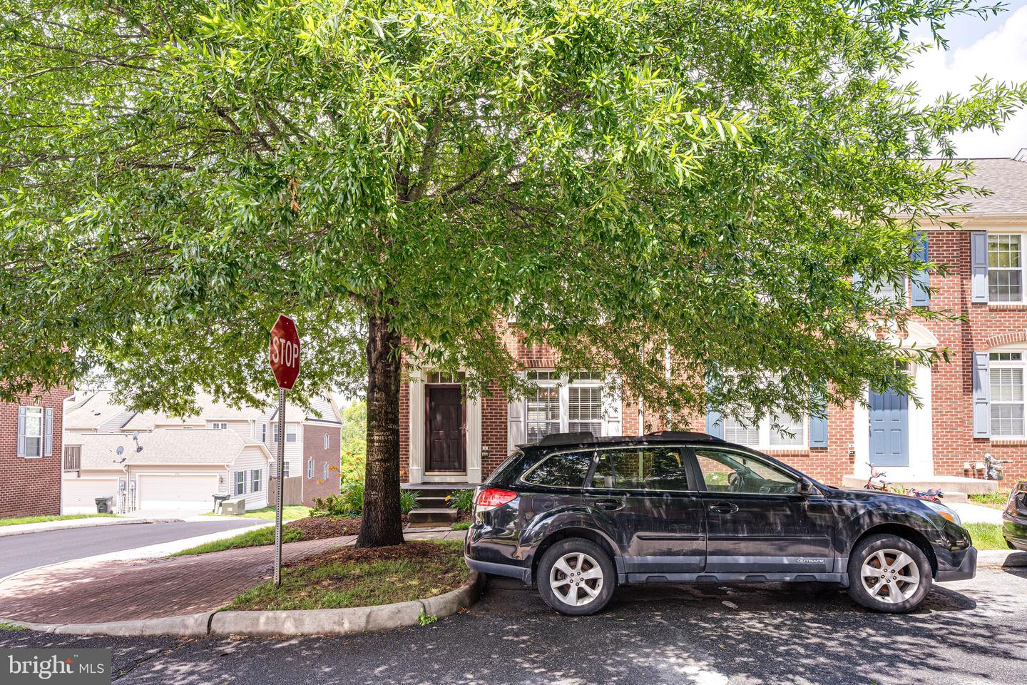 2390 ABINGTON DR, CHARLOTTESVILLE, Virginia 22911, 3 Bedrooms Bedrooms, ,2 BathroomsBathrooms,Residential,For sale,2390 ABINGTON DR,VAAB2001102 MLS # VAAB2001102